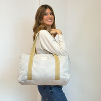 Model with the DE LA MUR Gingham Jacquard Sports Bag – Beige & Ecru (Vison)