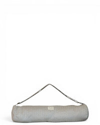 DE LA MUR Vison gingham jacquard yoga mat bag in beige and ecru, front view