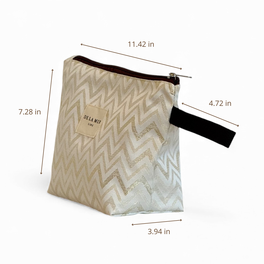 DE LA MUR Astro large makeup bag dimensions diagram in inches