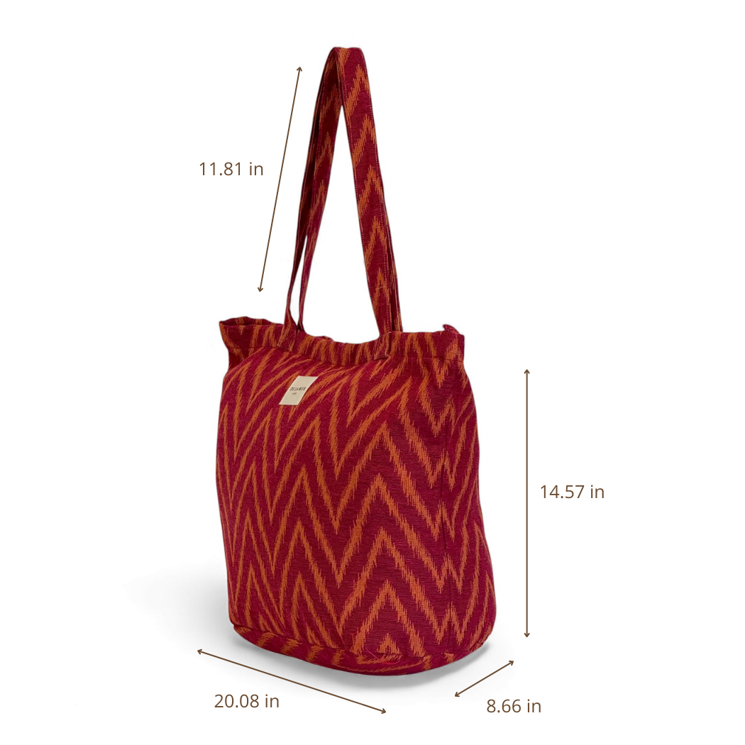 DE LA MUR Fuego zippered tote dimensions diagram in inches
