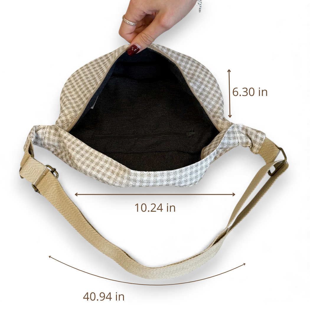 DE LA MUR Vison fanny pack dimensions diagram in inches showing lined interior