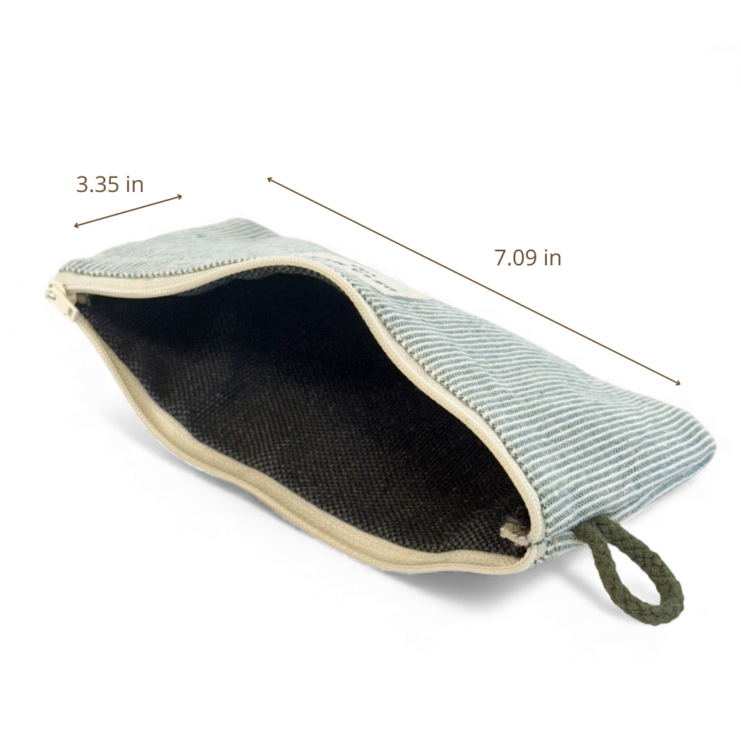 DE LA MUR Teo eyewear case dimensions diagram in inches, open view