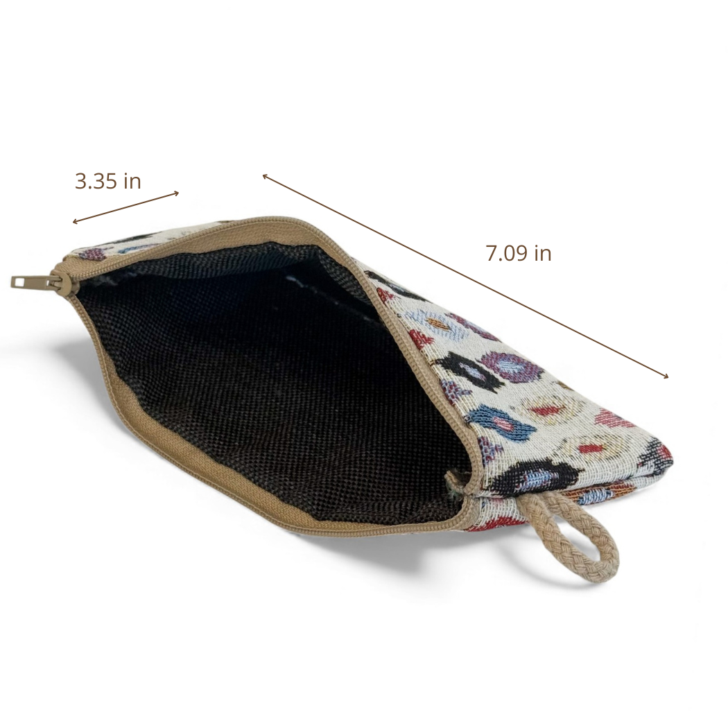 DE LA MUR Urban eyewear case dimensions diagram in inches, open lined interior