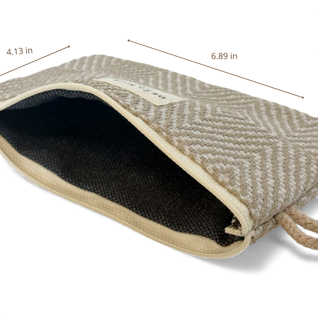 DE LA MUR Arena coin purse dimensions diagram, 6.89 x 4.13 in, open lined interior