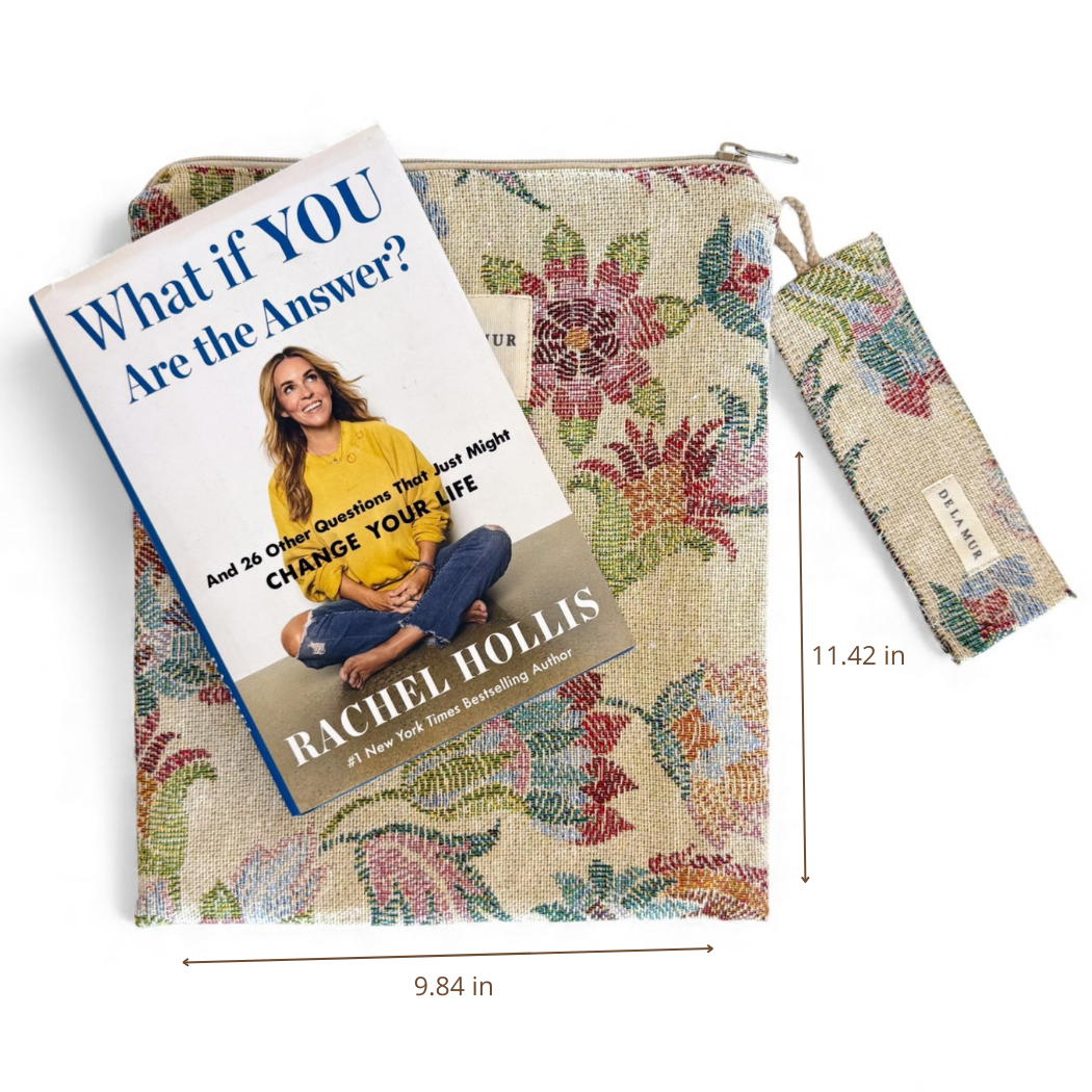 DE LA MUR Color book cover dimensions diagram in inches with book and bookmark