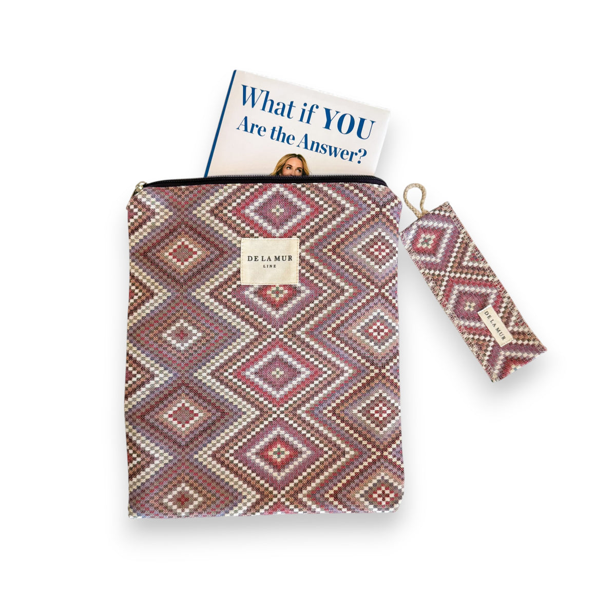 DE LA MUR Nana diamond-pattern book cover with a paperback peeking out and matching bookmark
