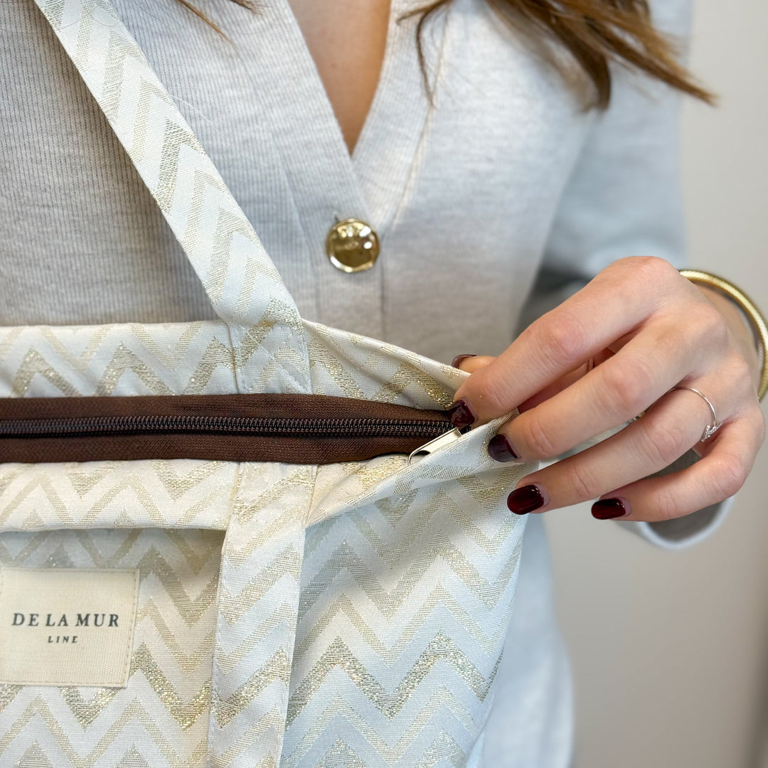 Medium Zippered Bag Astro