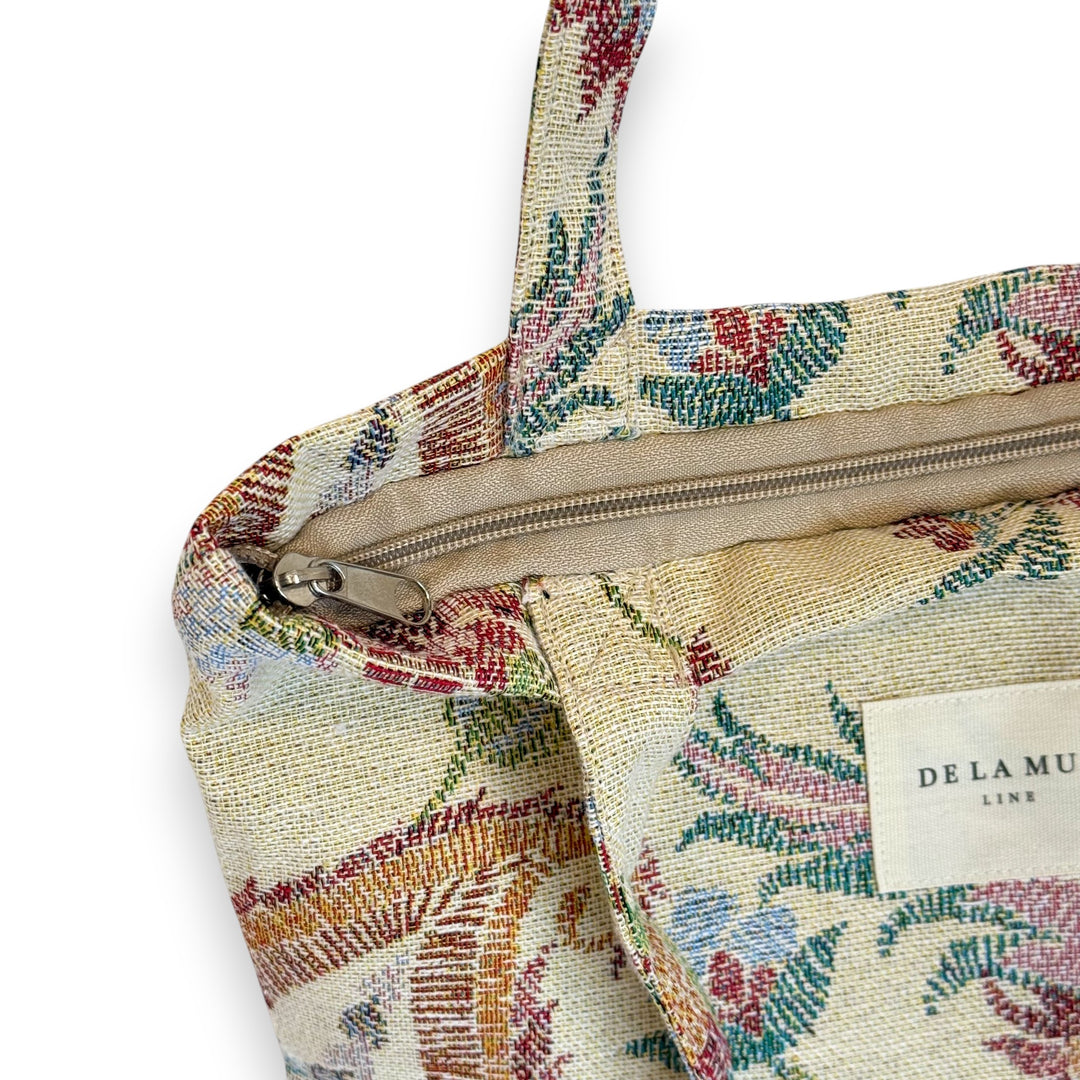 Medium Zippered Bag Color