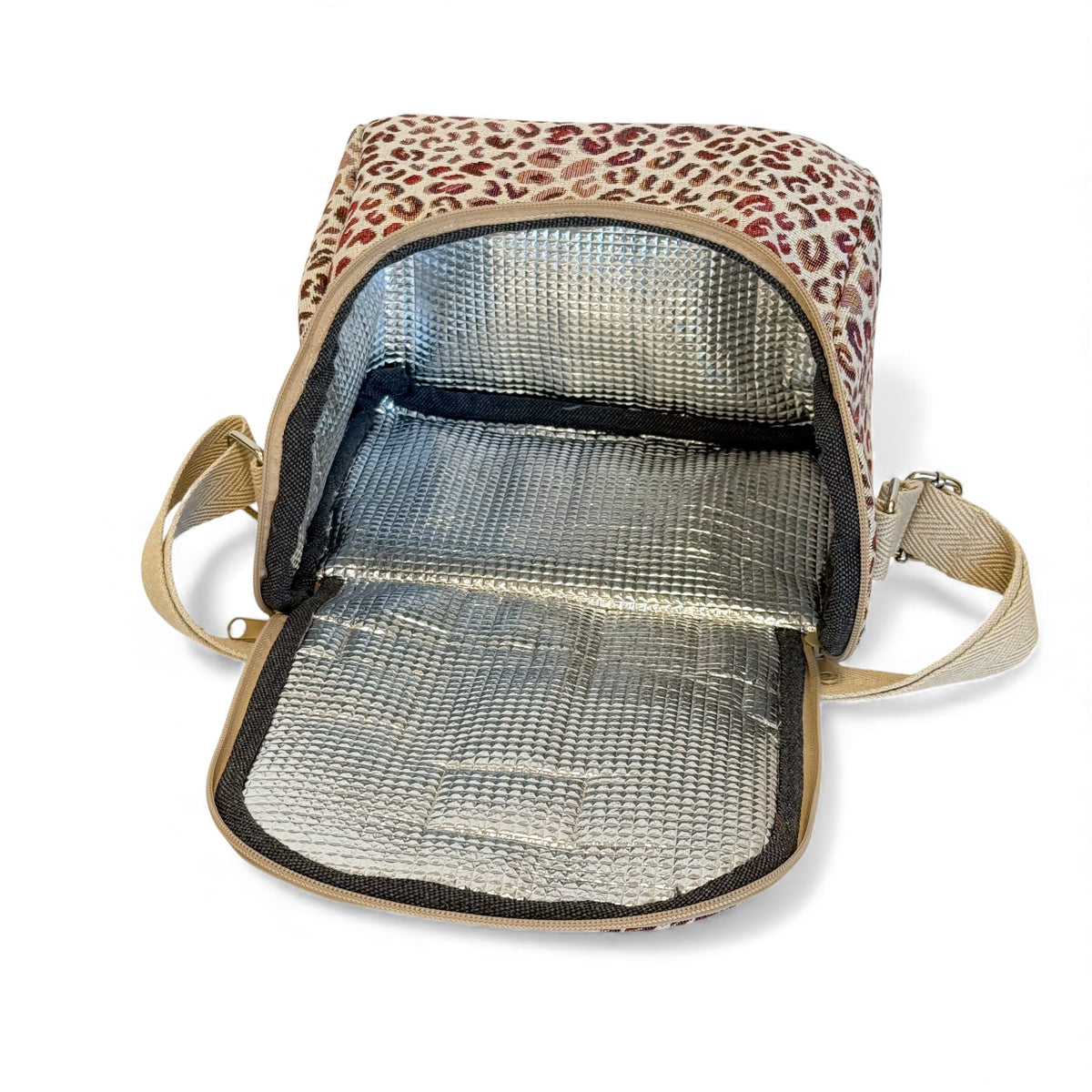 DE LA MUR Talco lunch bag opened flat showing the insulated interior compartment