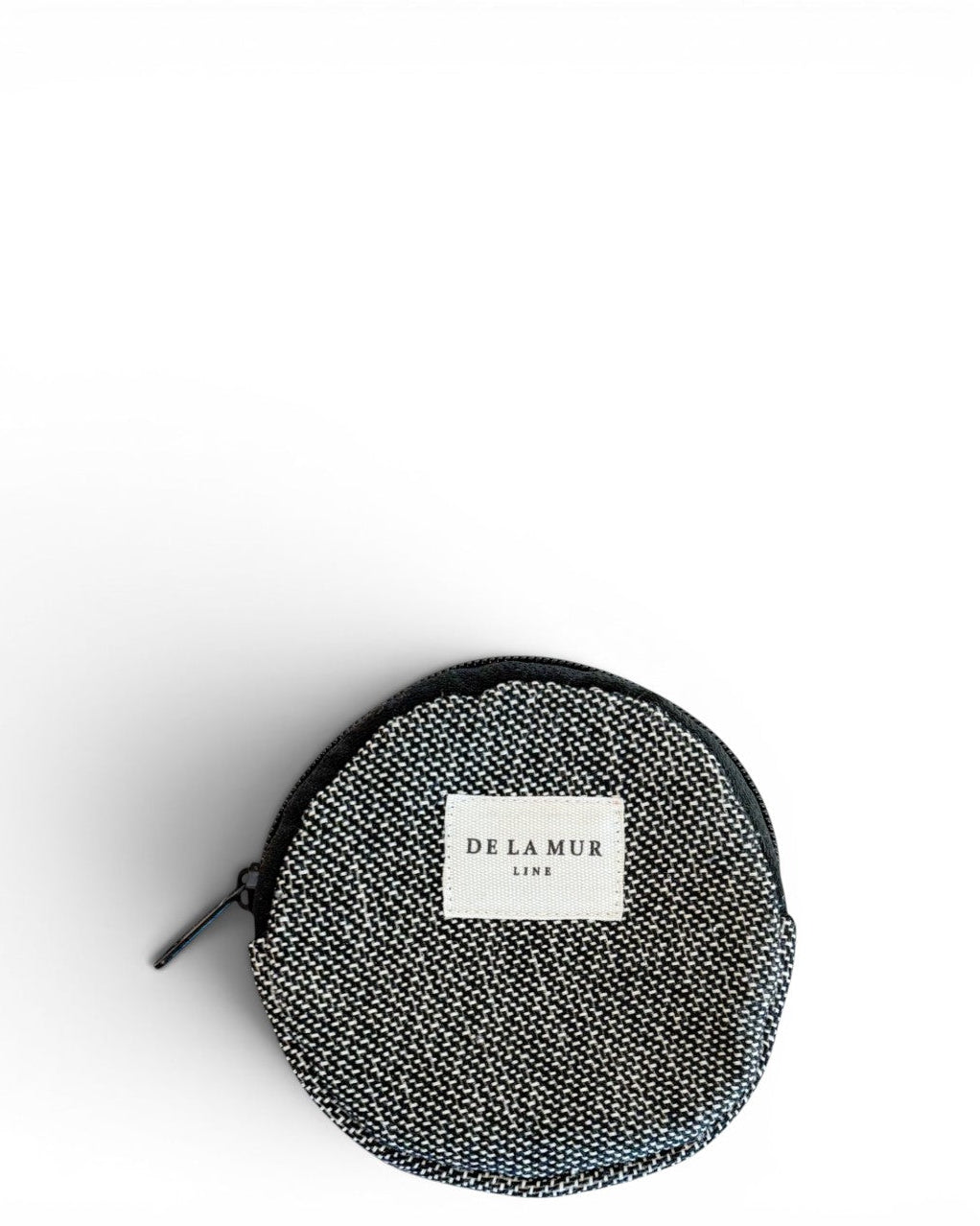 DE LA MUR Sinay jacquard round coin purse in black and gray, front view