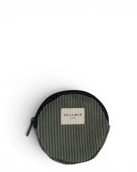 DE LA MUR Tree round coin purse in green corduroy with black zip, front view