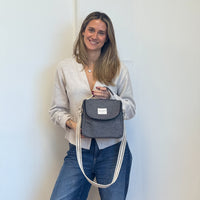 Model with the DE LA MUR Geometric Jacquard Lunch Bag – Navy & Cream (Sinay)