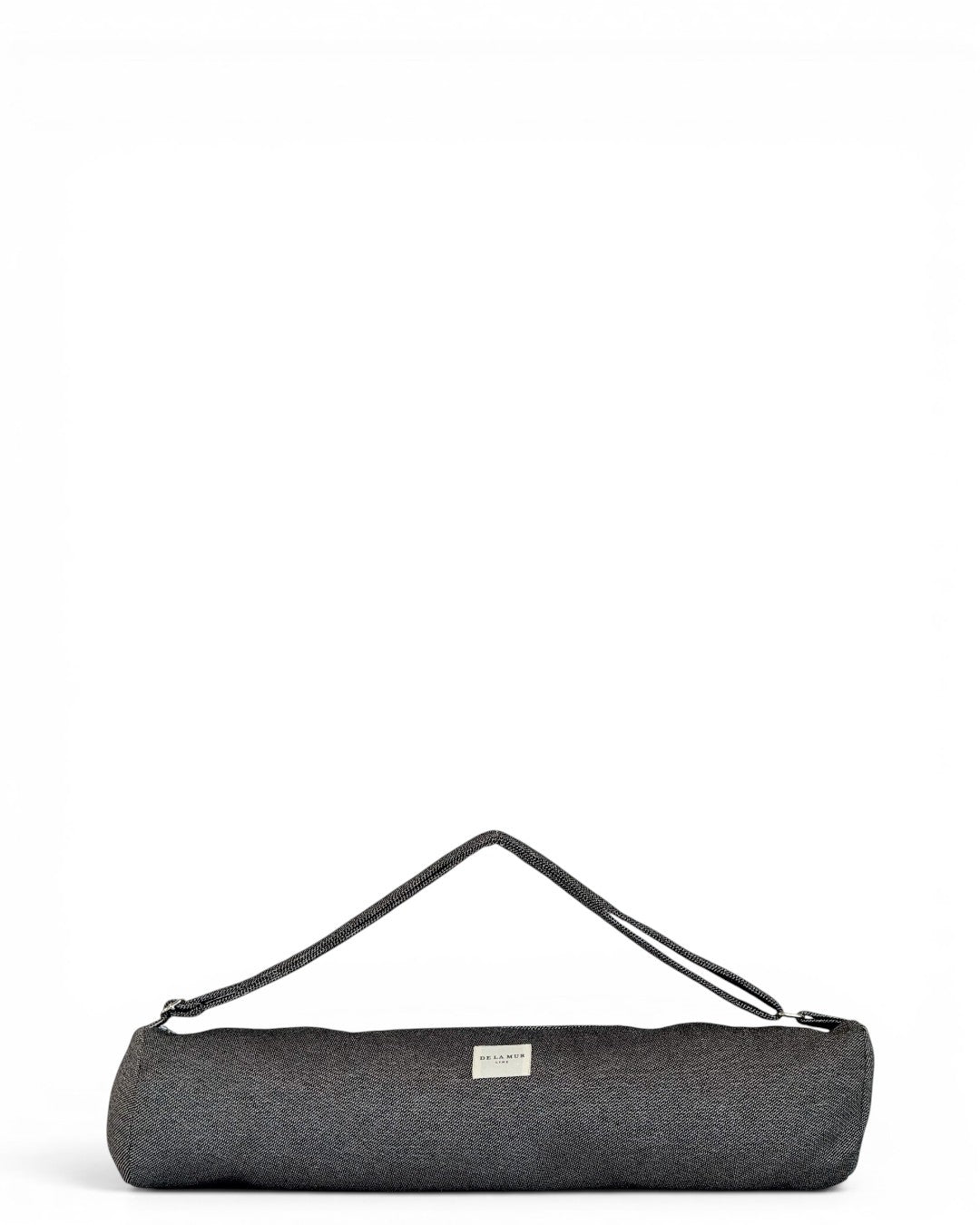 DE LA MUR Sinay jacquard yoga mat bag in black and gray, front view with strap